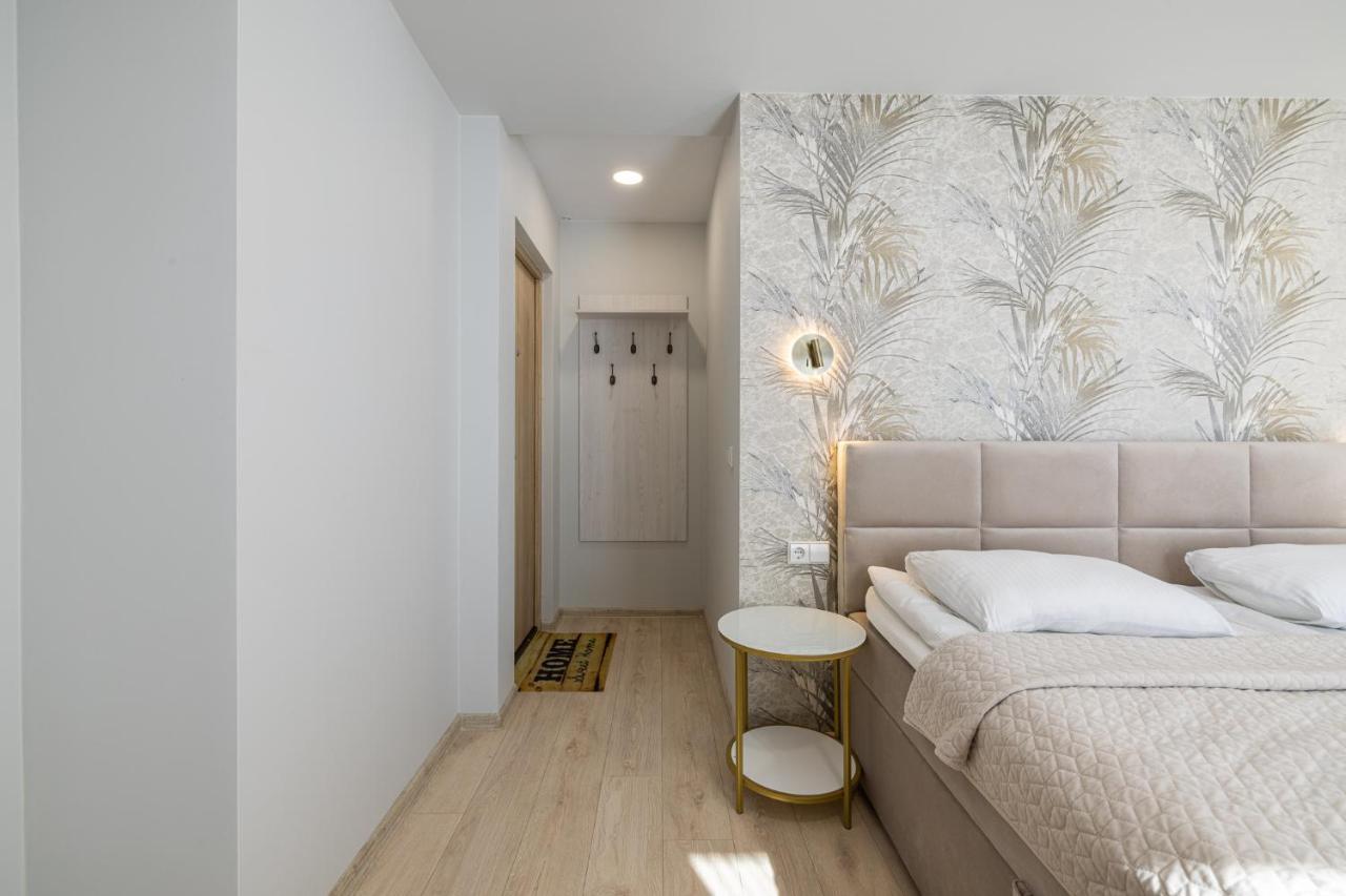 Dharma Stay Apartamentai Su Terasa Ir Vaizdu I Miesta Telsiai Exterior photo